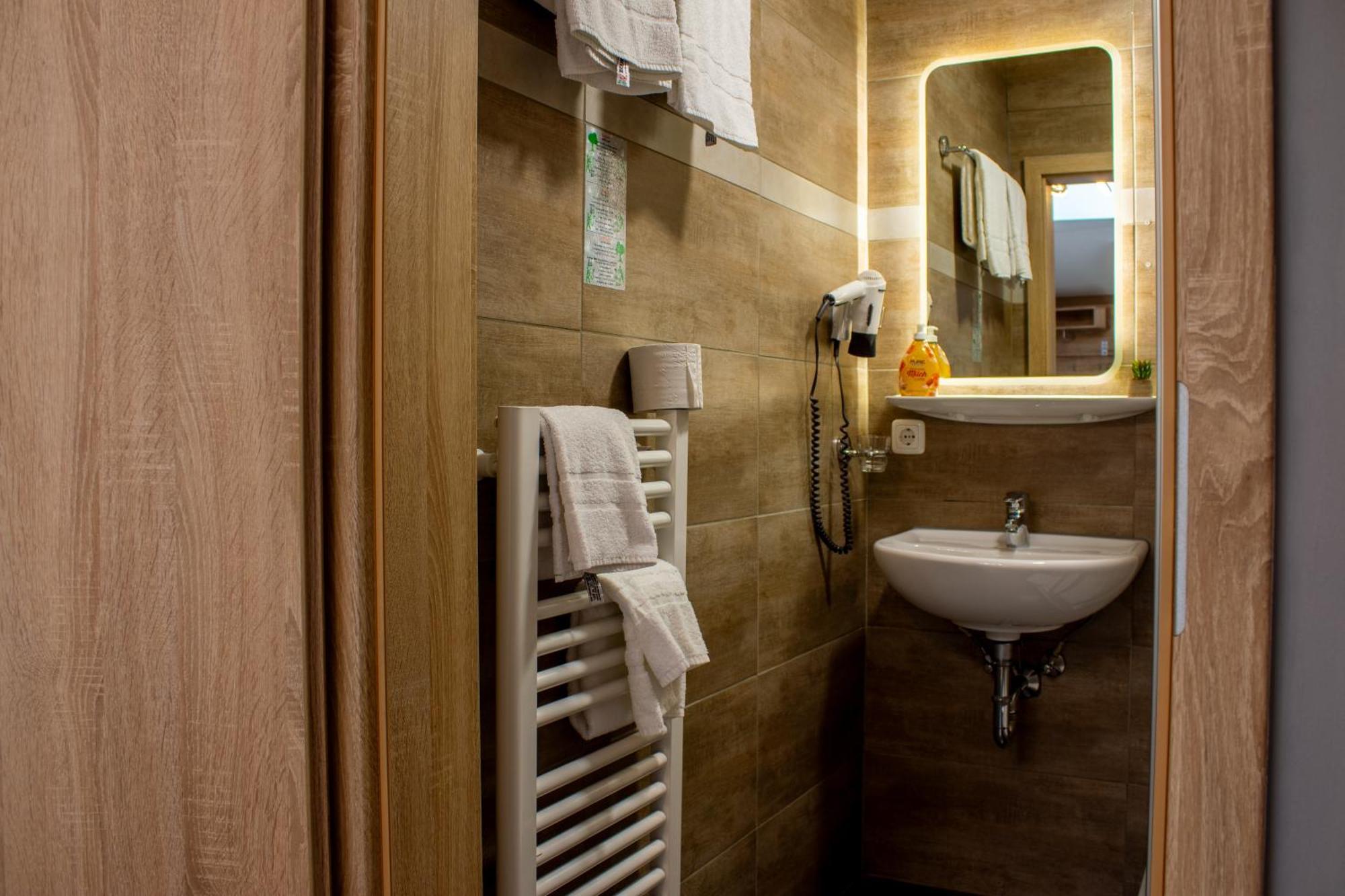 House Alpeneck 3*
